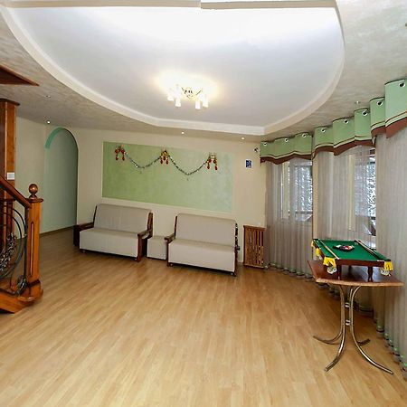 Hotel Podolyanka Slavske Esterno foto
