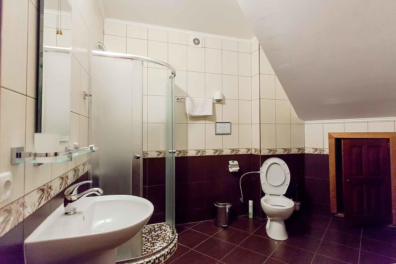 Hotel Podolyanka Slavske Esterno foto