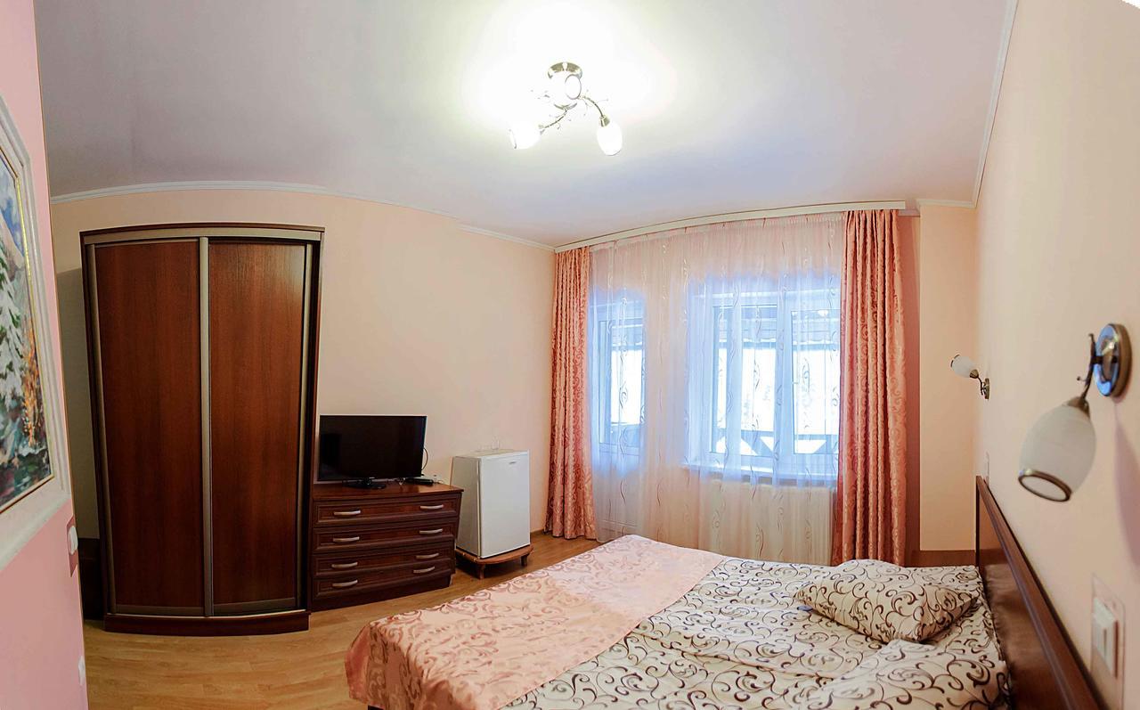 Hotel Podolyanka Slavske Esterno foto