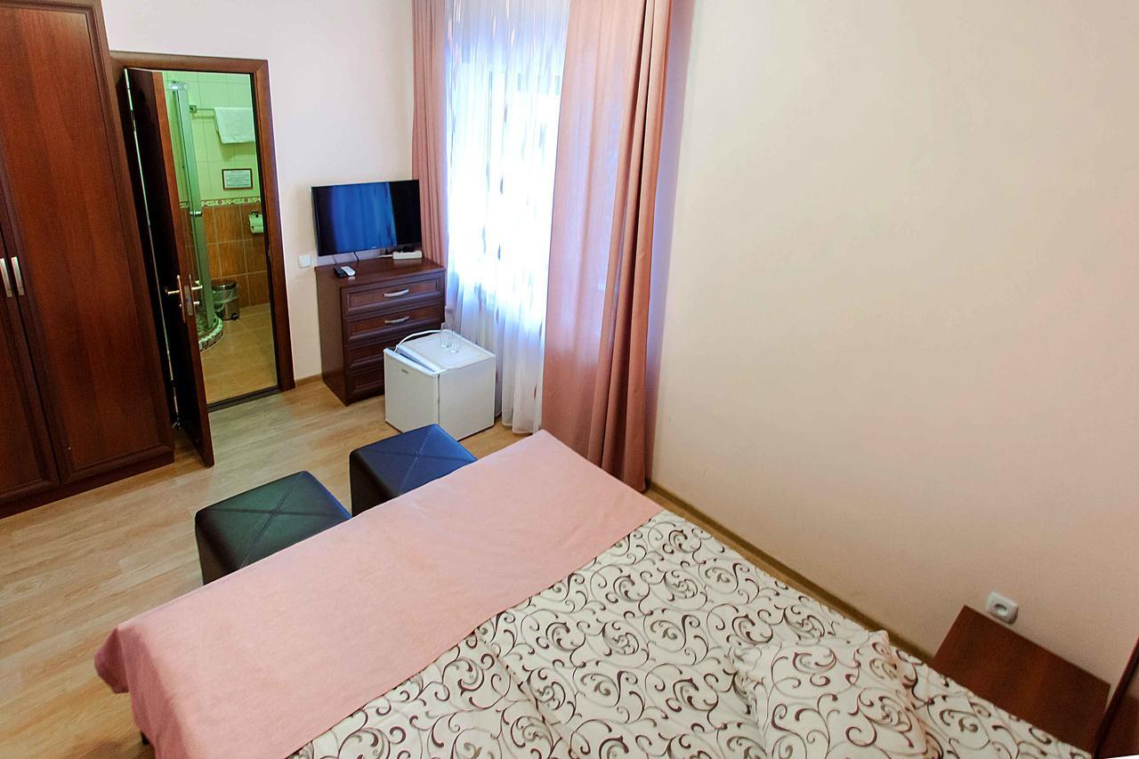 Hotel Podolyanka Slavske Esterno foto