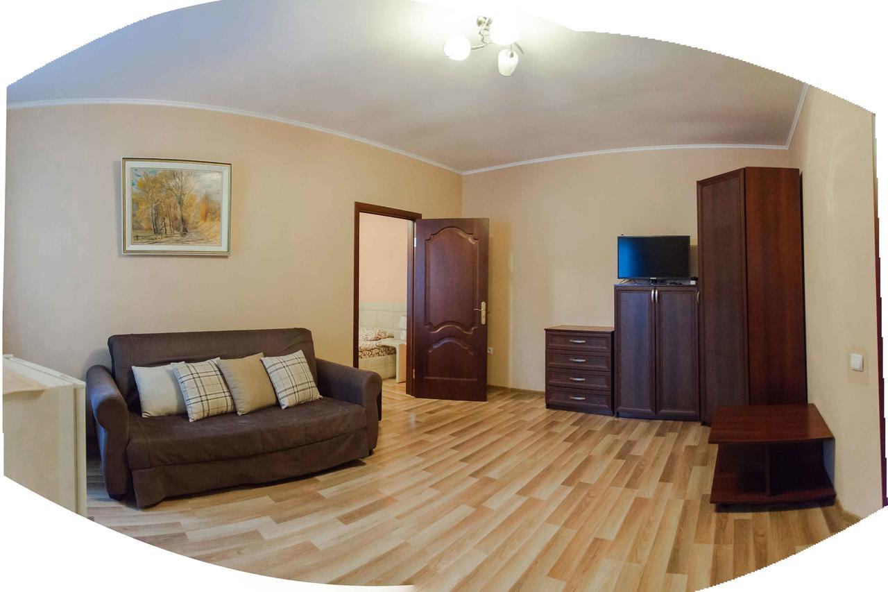 Hotel Podolyanka Slavske Esterno foto
