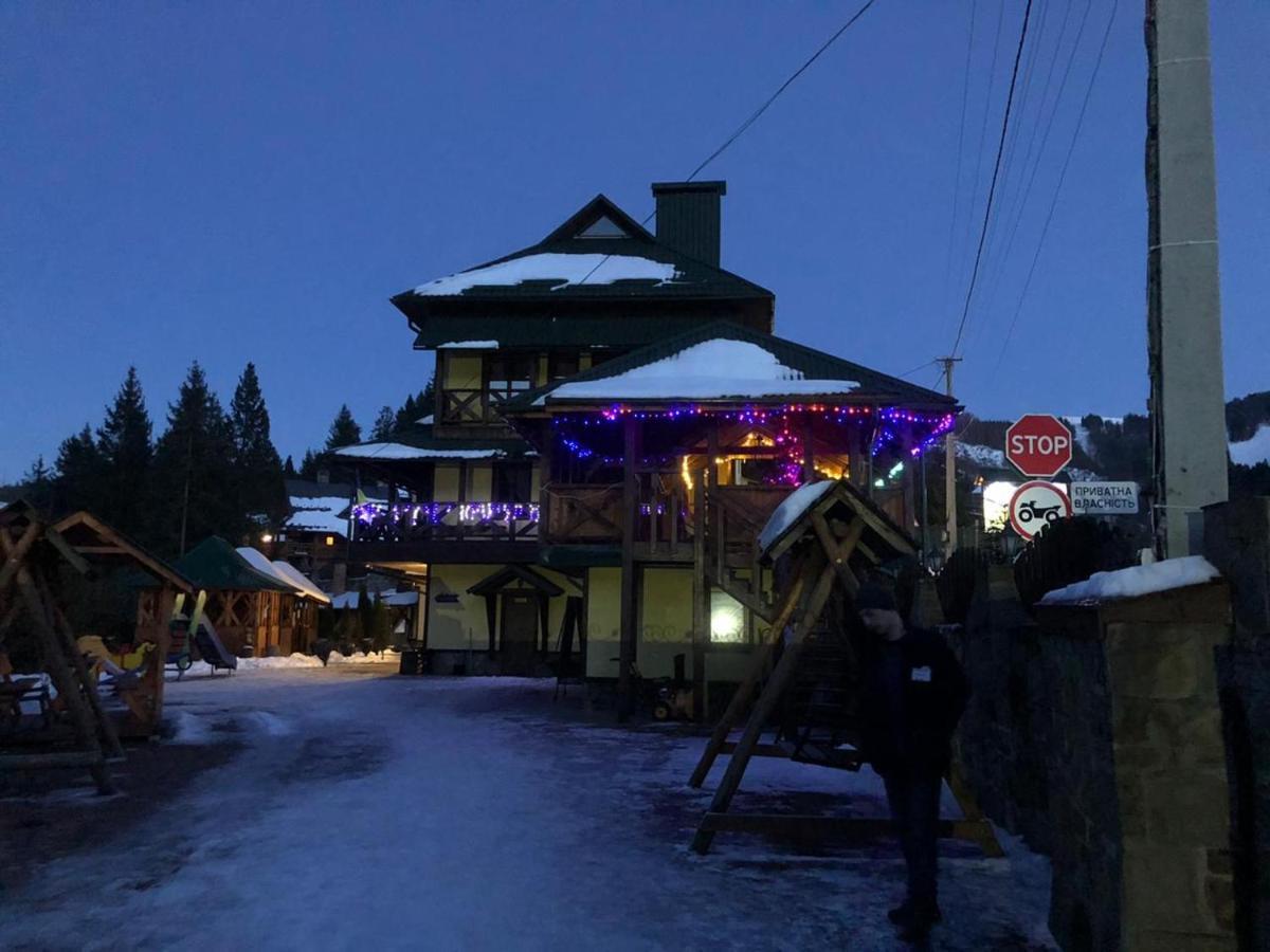 Hotel Podolyanka Slavske Esterno foto